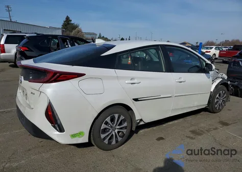 2022 Toyota Prius Prime Le z USA, uszkodzony, nr VIN JTDKAMFP4N3226288